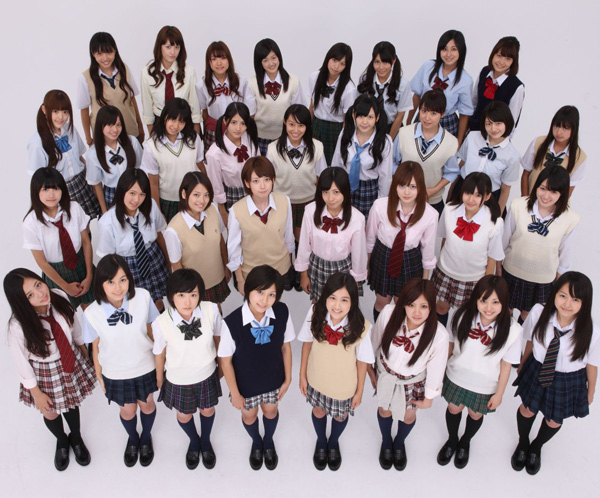 秋元真夏の学歴 出身大学高校や中学校の偏差値 大学は中退 卒業 芸能人の学歴や有名人の高校 大学情報は芸能人有名人学歴偏差値 Com