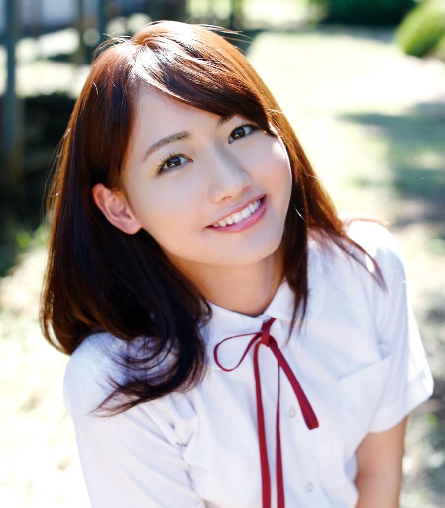 桃瀬美咲の学歴と経歴 出身中学校高校や大学の偏差値 芸能人有名人学歴偏差値 Com