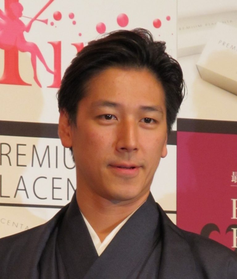 和泉元彌の学歴と経歴｜出身大学高校や中学校の偏差値と若い頃のかっこいい画像 | 芸能人の学歴や有名人の高校・大学情報は芸能人有名人学歴偏差値.com